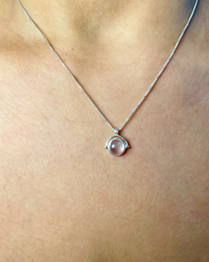 Rose Quartz Main Character Round Necklace