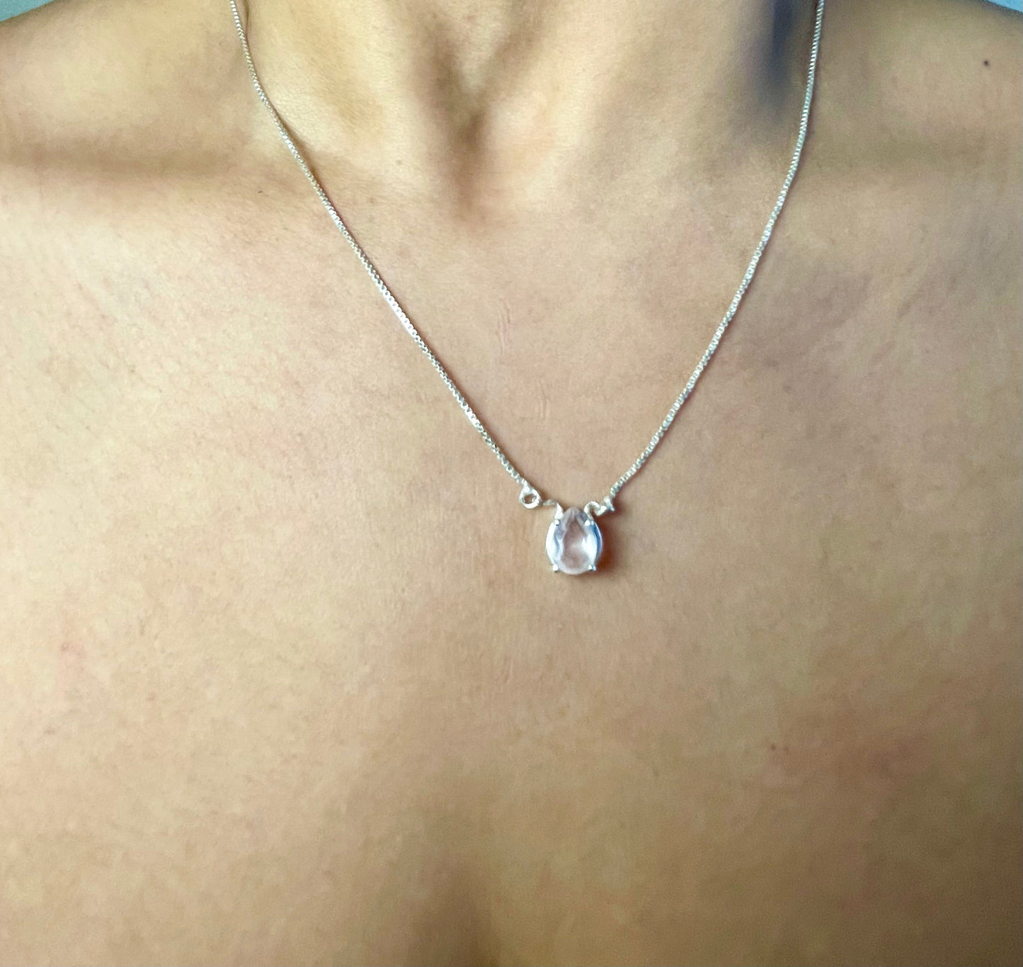 Love Me Knot Rose Quartz Oval Necklace