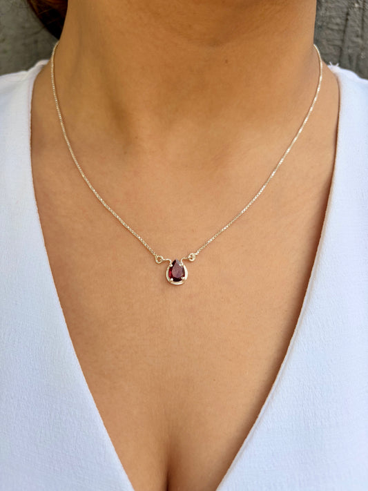 Garnet Chosen Fire Pear silver